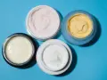 Creme für sehr trockene Gesichtshaut: So finden Sie Ihre Wohlfühlpflege