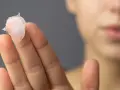 Trockene Gesichtshaut? Vaseline ist Ihr Schutzschild so geht's