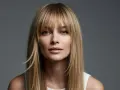 Curtain Bangs für glattes Haar: Styling-Guide & Tipps für den perfekten Look