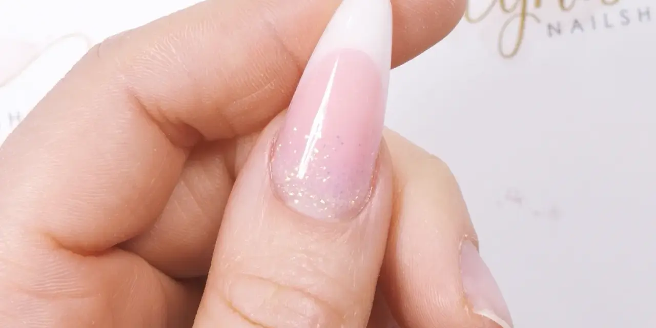 Acryl oder Gel Nägel: Was passt wirklich zu Ihnen?
