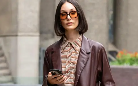 Feines Haar & Brille? Top Kurzhaarfrisuren für Volumen & Stil!