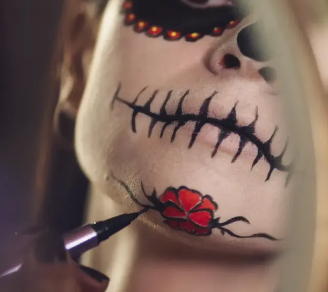 Halloween Make-up Männer: Kreative Ideen von einfach bis spektakulär