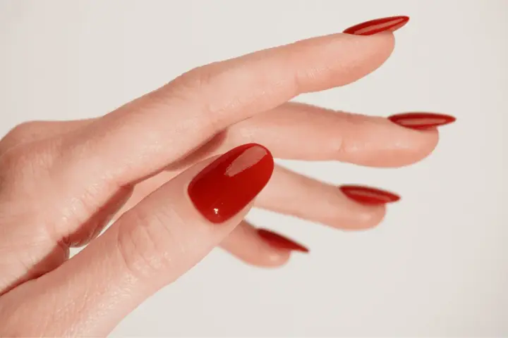 Nägel mit Gel verlängern: DIY-Anleitung für perfekte Ergebnisse