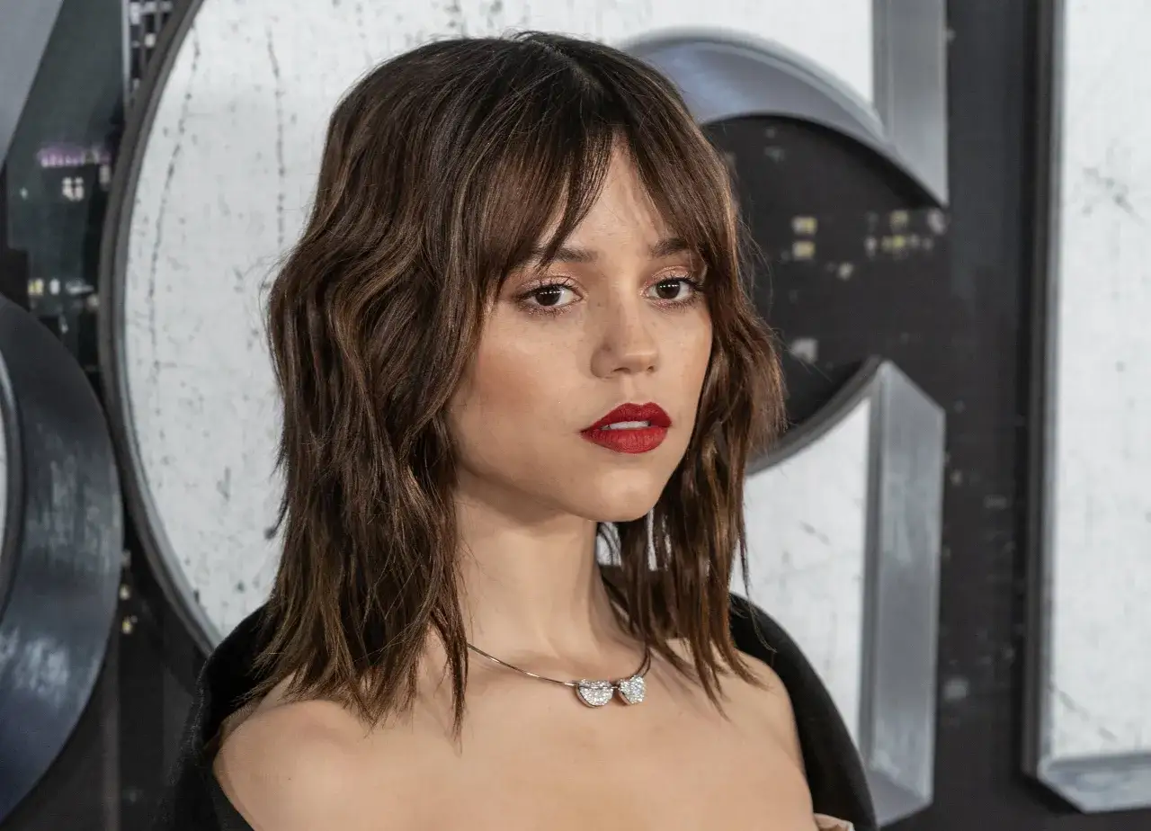 lange haare vorne abgeschrägt varianten curtain bangs butterfly wolf cut